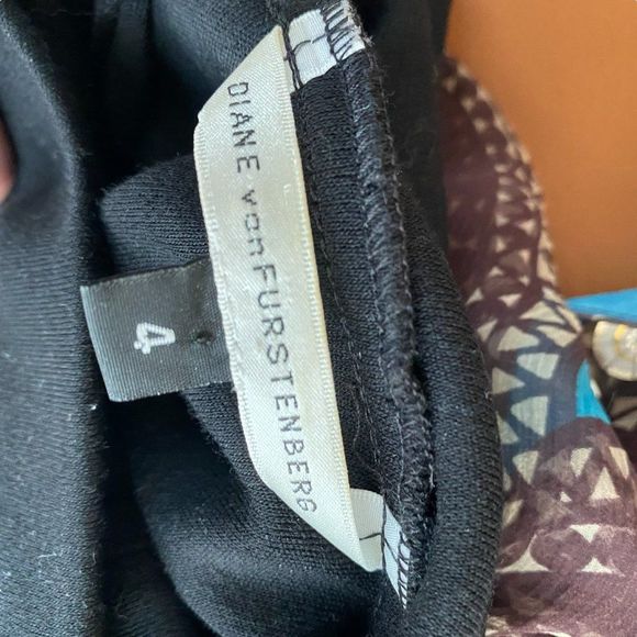 Diane Von Furstenberg Little Black Dress size 4 - Picture 4 of 4